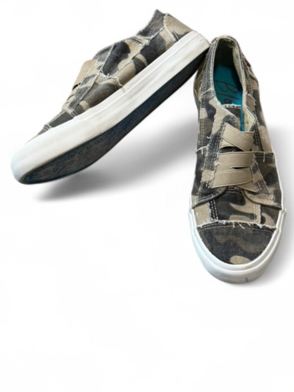 Blowfish Malibu Marley Camo Slip On Sneakers, Women's Size 8.5